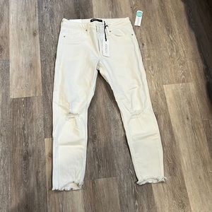 NWT Just Black White Distressed Skinny Jeans